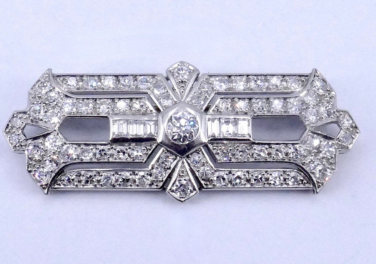 Art Deco Platinum And Diamond Plaque Brooch-photo-1