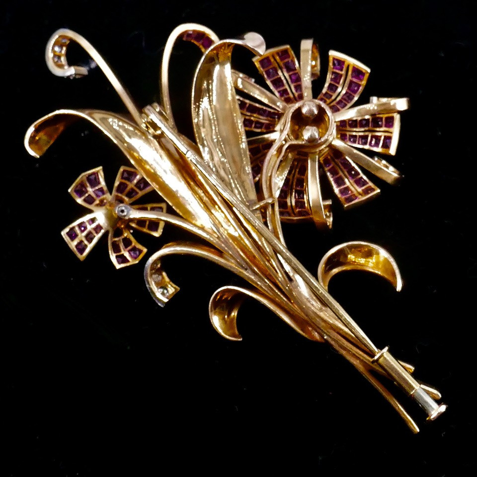 50s Gold Platinum Diamond Ruby Flower Bouquet Brooch-photo-1