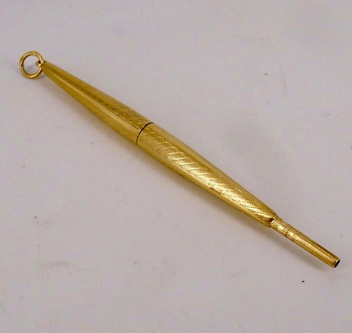 Pendentif Stylo porte mine en or jaune-photo-1