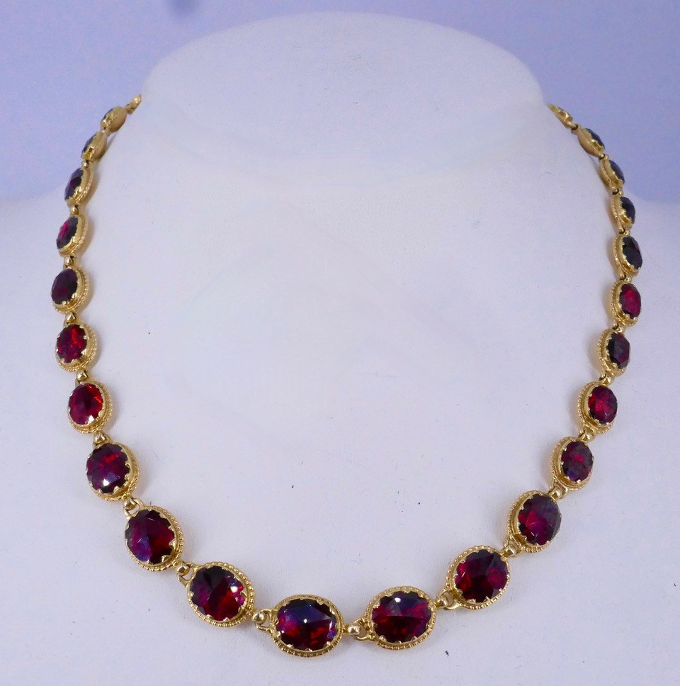 Collier de Perpignan or jaune grenats