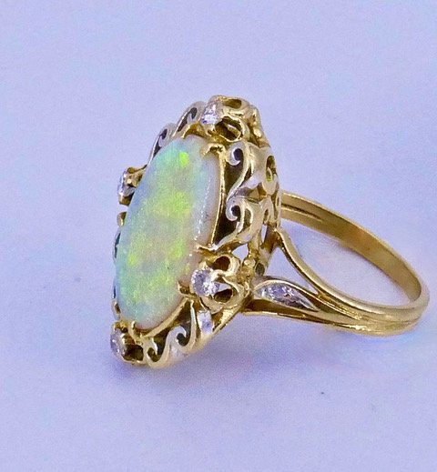 Opal, Gold, And Diamond Ring From The 1960s/70s-photo-5