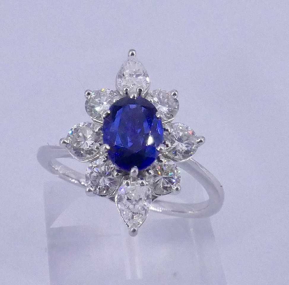 Bague marquise diamants saphir années 70