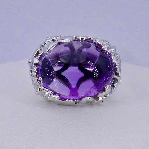 Bague cocktail amethyste cabochon or blanc -photo-1
