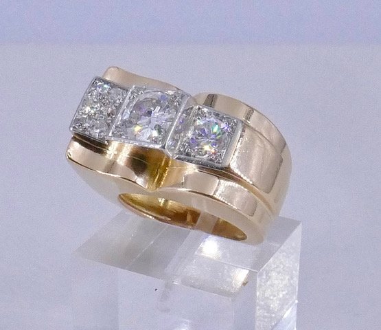18k Gold, Platinum, And Diamond Tank Ring -photo-2