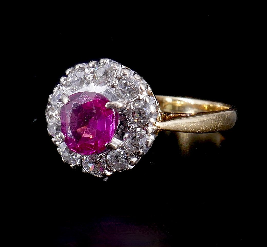 Bague marguerite or rubis birman