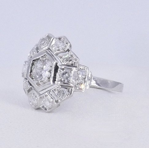 Art Deco Platinum Ring With Diamonds -photo-3