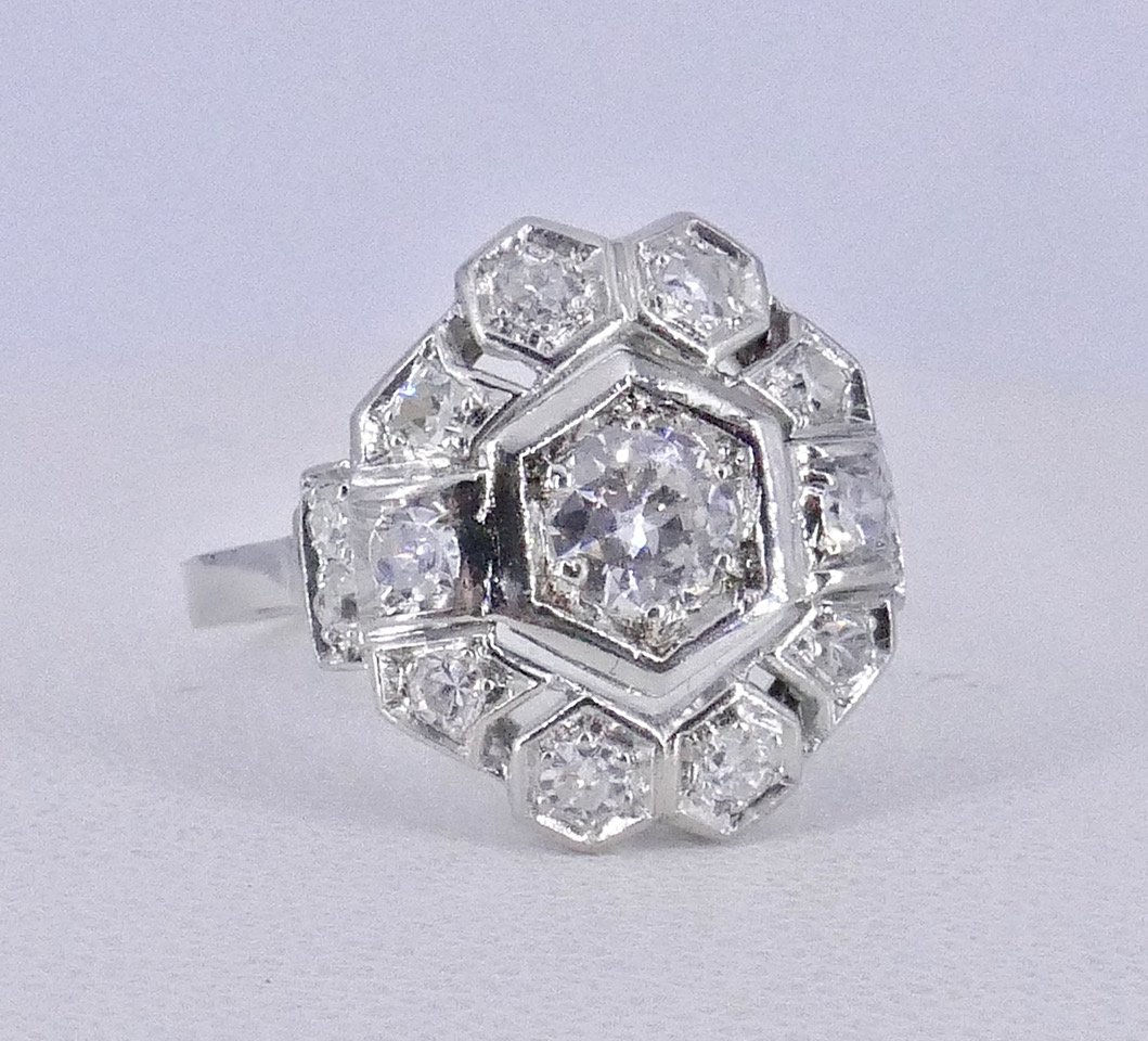Art Deco Platinum Ring With Diamonds 
