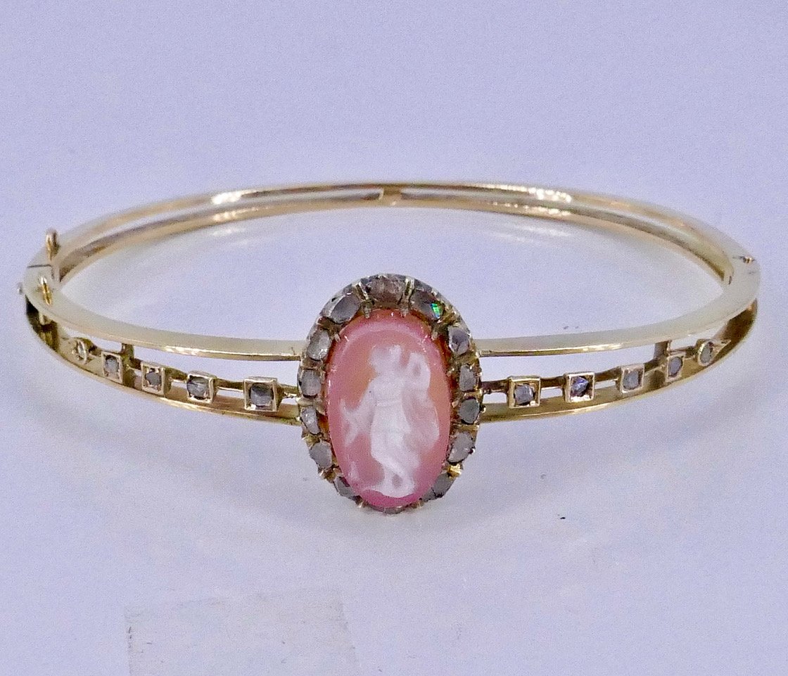 19th-century Gold Cameo Bracelet Depicting Diana The Huntress -photo-6