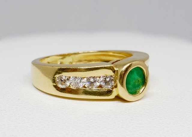 Emerald Ring-photo-2