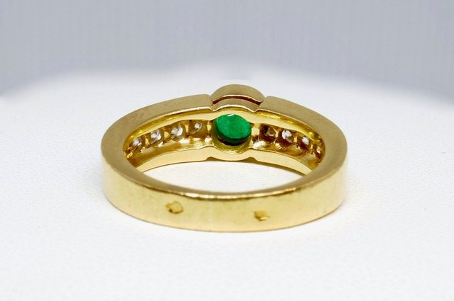 Emerald Ring-photo-3