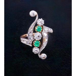 Ring Gold Platinum Emeralds And Diamonds Late XIXth Century