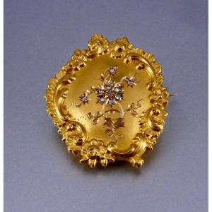 Late 19th Century Gold Brooch