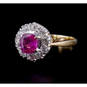Daisy Ring In Gold With Burmese Ruby