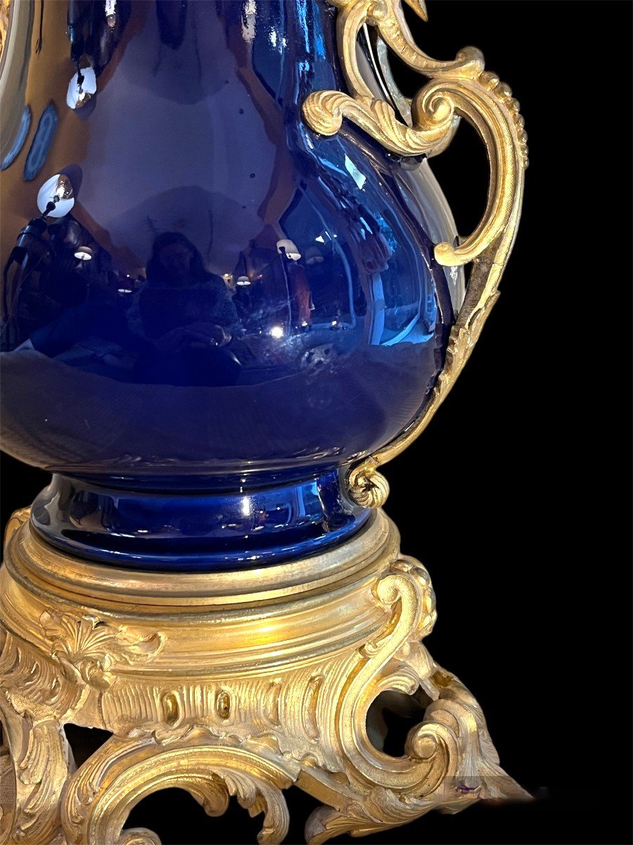 Paire De Lampes En Porcelaine Et Bronze Doré. Style Louis XV, Fin XIXè Siècle-photo-2