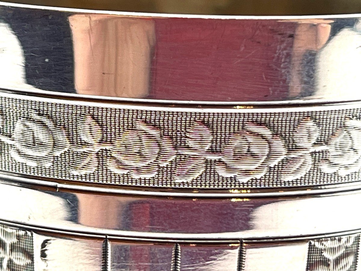 Timbale En Argent Massif. Style Louis XVI-photo-1