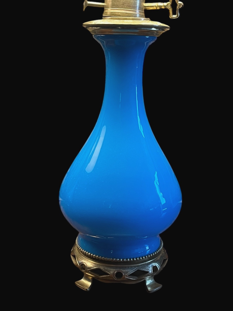Paire de lampes en opaline . Époque Fin 19e-photo-1