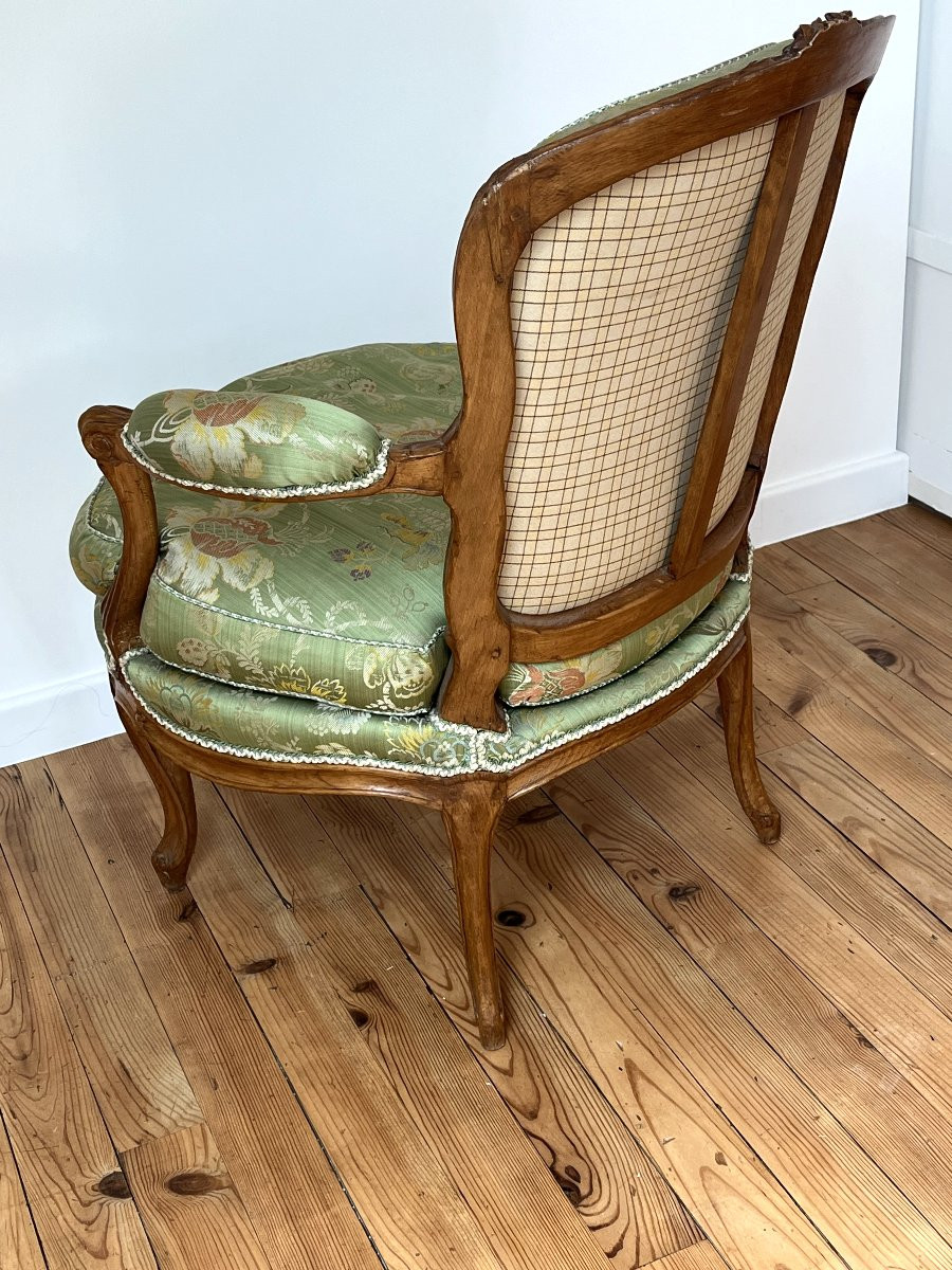 Fauteuil à coussin , Epoque Louis 15, estampillé MICHARD-photo-1