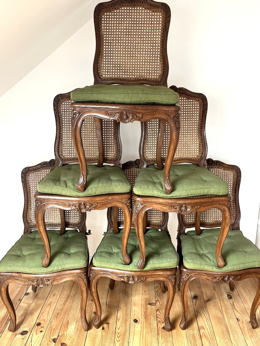 Suite de Six chaises cannées,  à la grenade. Epoque Régence-photo-3