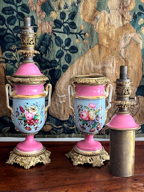 Pair Of Paris Porcelain Vases, Napoleon III Period-photo-3
