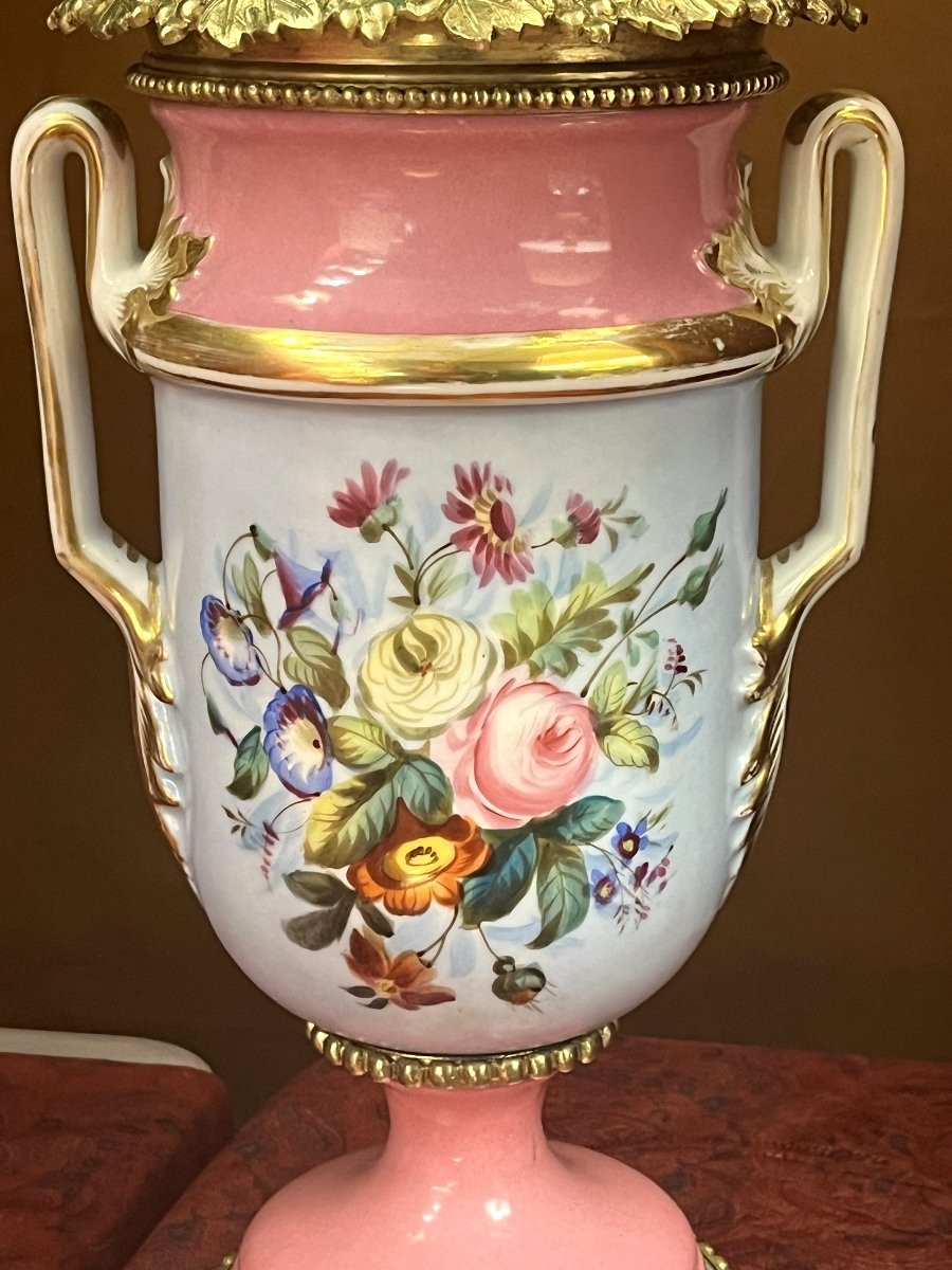 Pair Of Paris Porcelain Vases, Napoleon III Period-photo-3