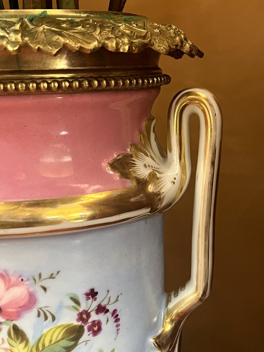 Pair Of Paris Porcelain Vases, Napoleon III Period-photo-4