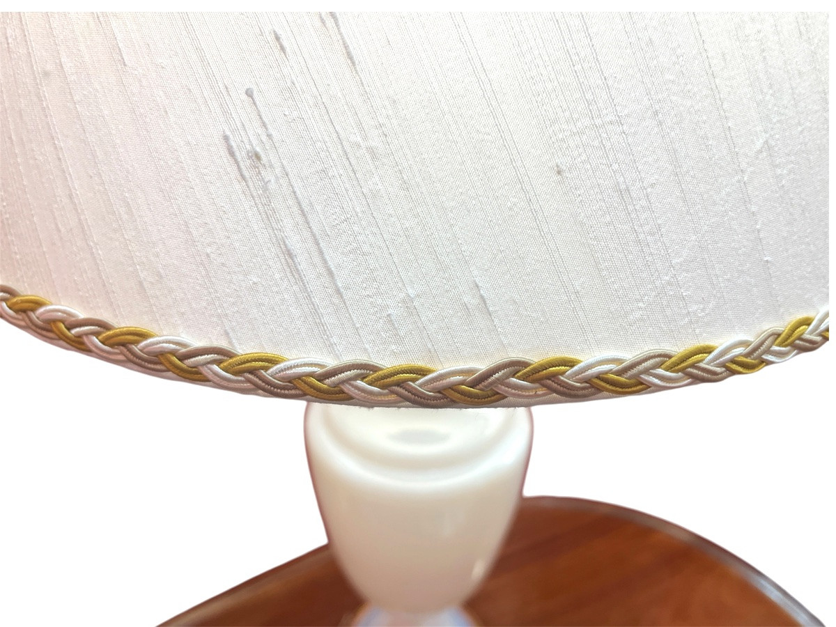 SÈVRES. Lampe en opaline .Signée -photo-4