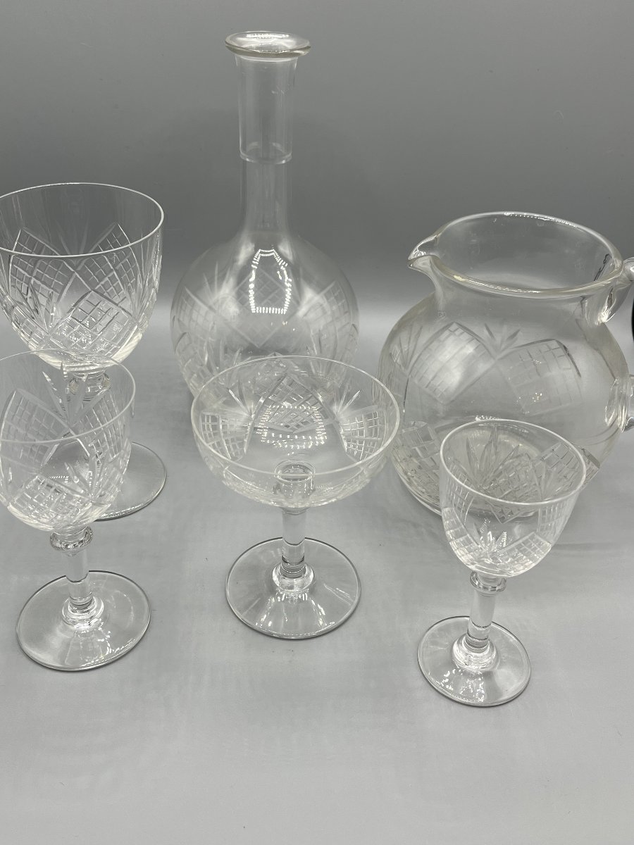 SAINT LOUIS. Partie de service de verres en cristal