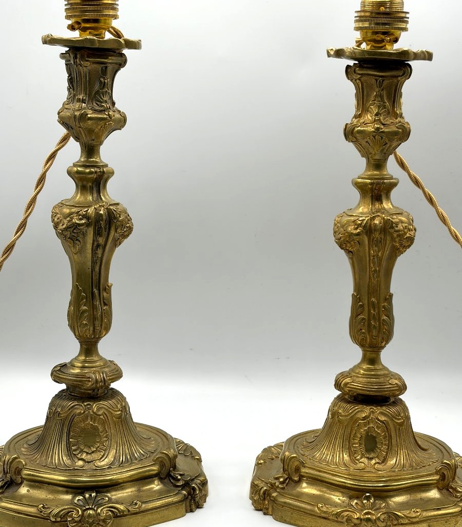 Bougeoir en bronze doré, monté en lampe .Epoque 19è siècle-photo-2