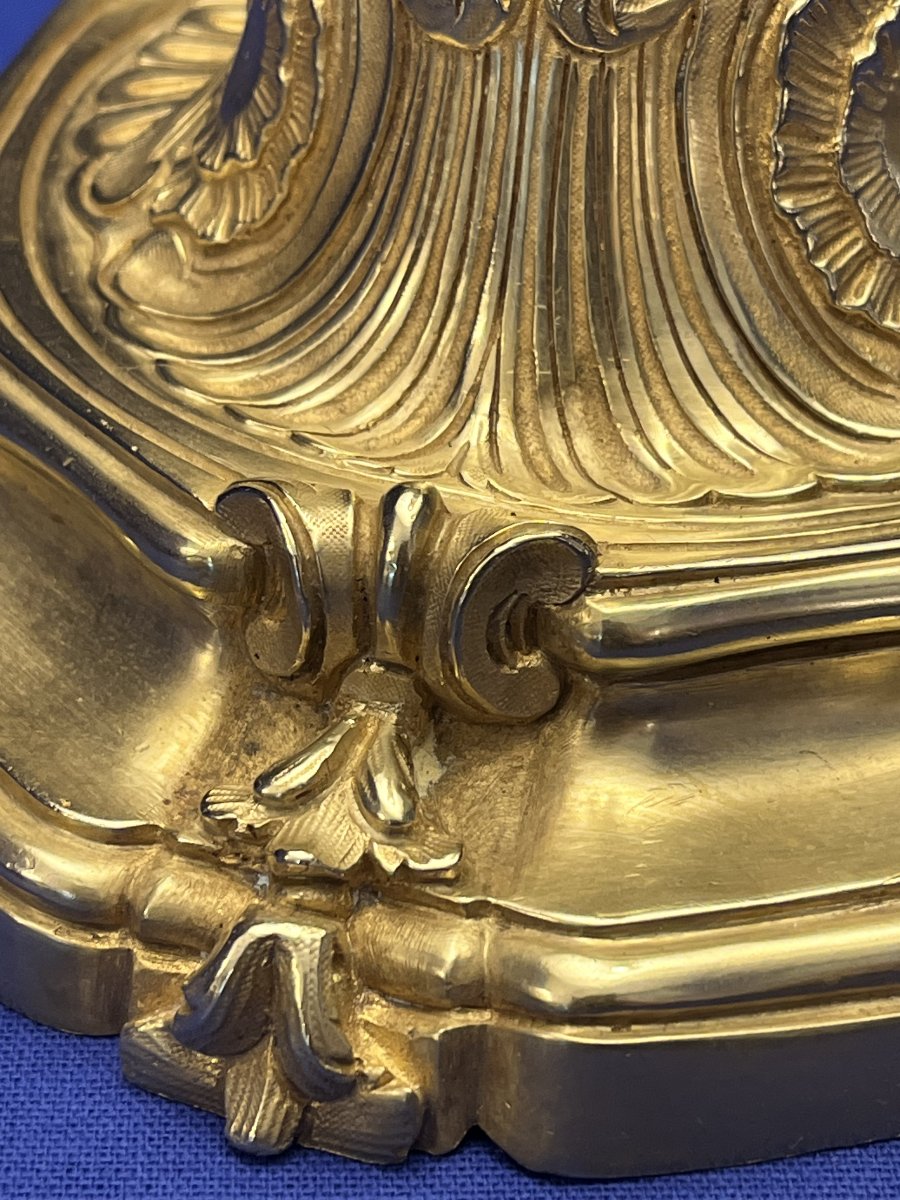 Bougeoir , d'une paire divisée, en bronze doré, monté en lampe .Epoque 19è siècle-photo-2