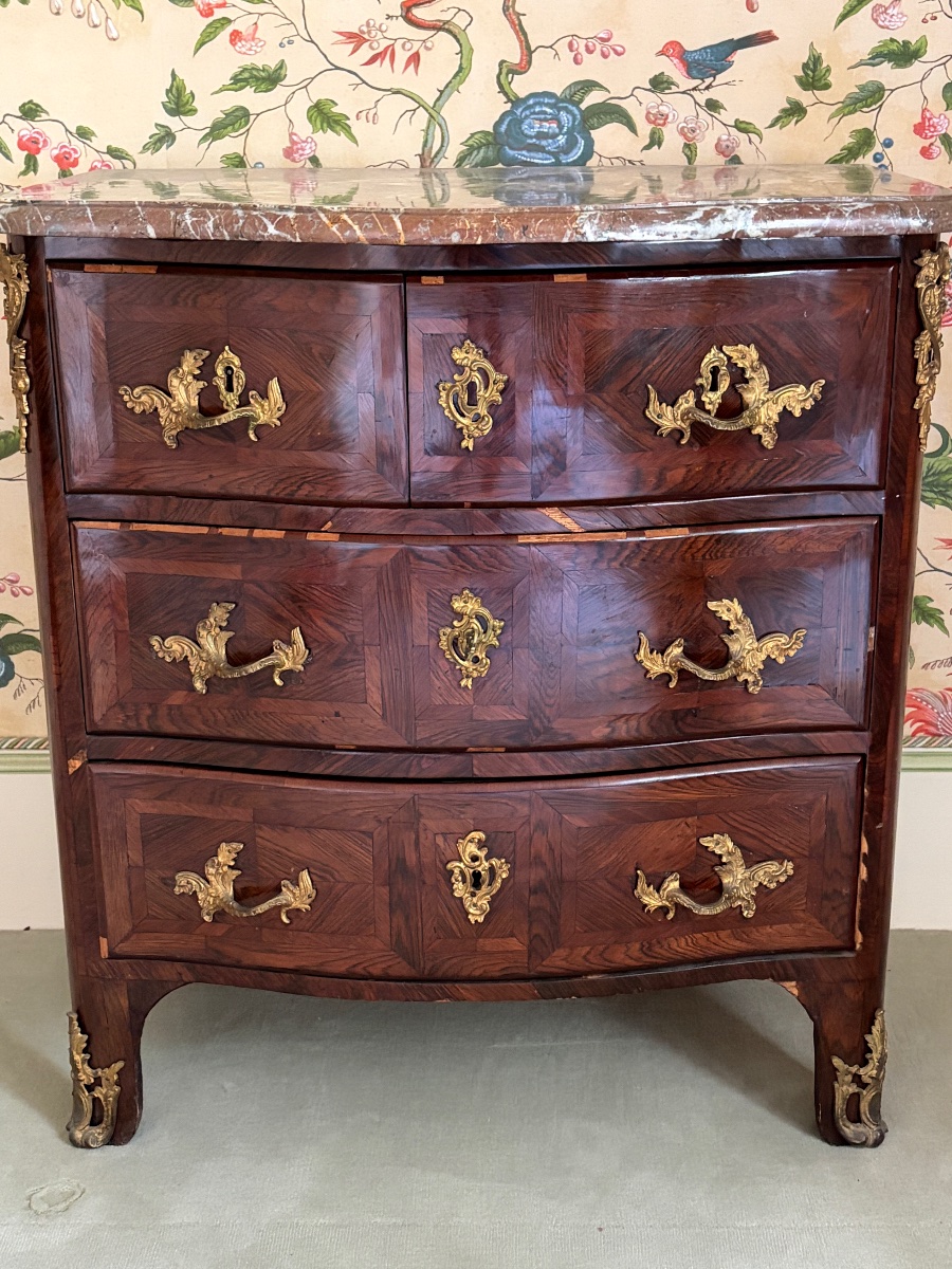 Commode  galbée Époque Régence -photo-2