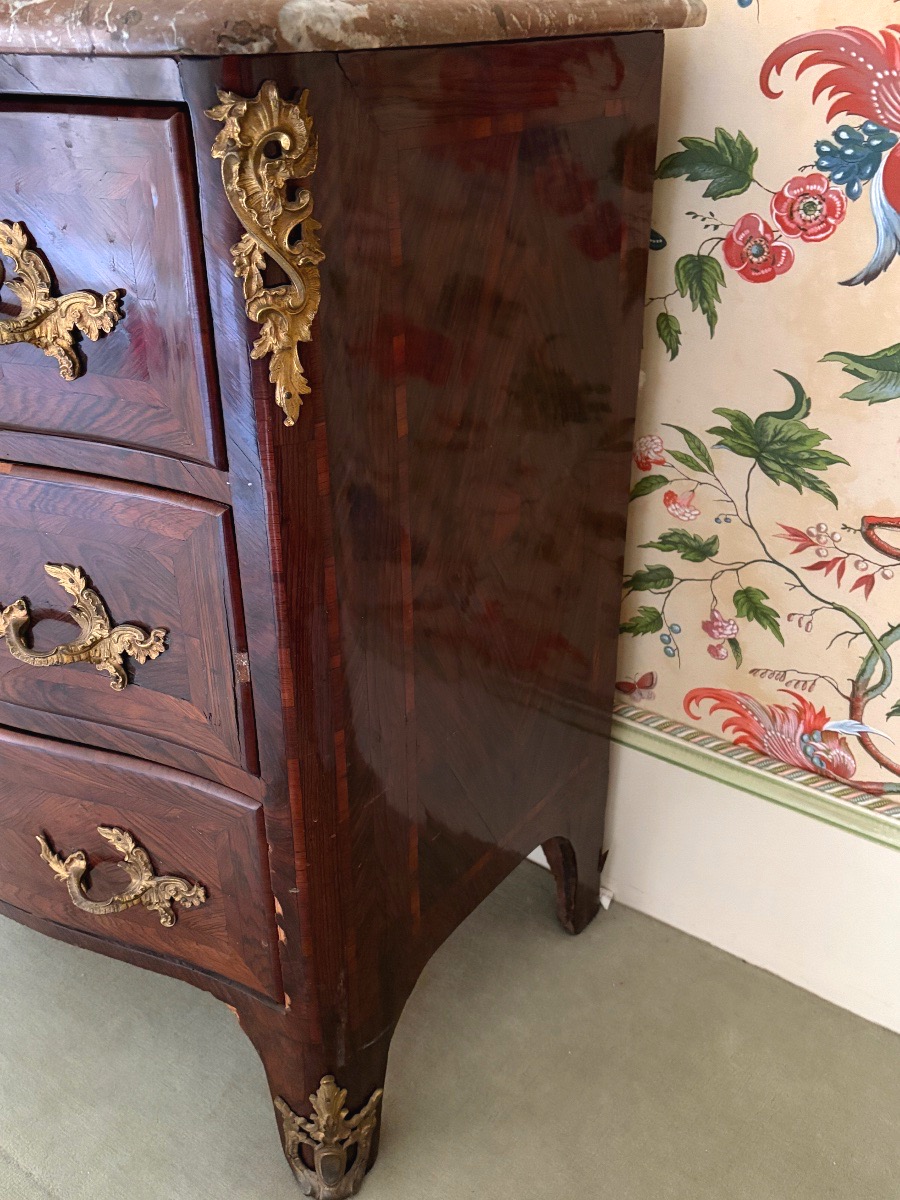 Commode  galbée Époque Régence -photo-4