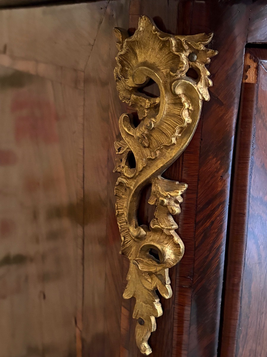 Commode  galbée Époque Régence -photo-4
