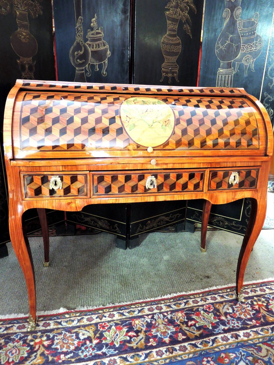 Bureau Cylindre à Marqueterie De Cubes Et Fleurs. Epoque Transition Louis XV-Louis XVI.  Attribué à Fidelys Schey-photo-2