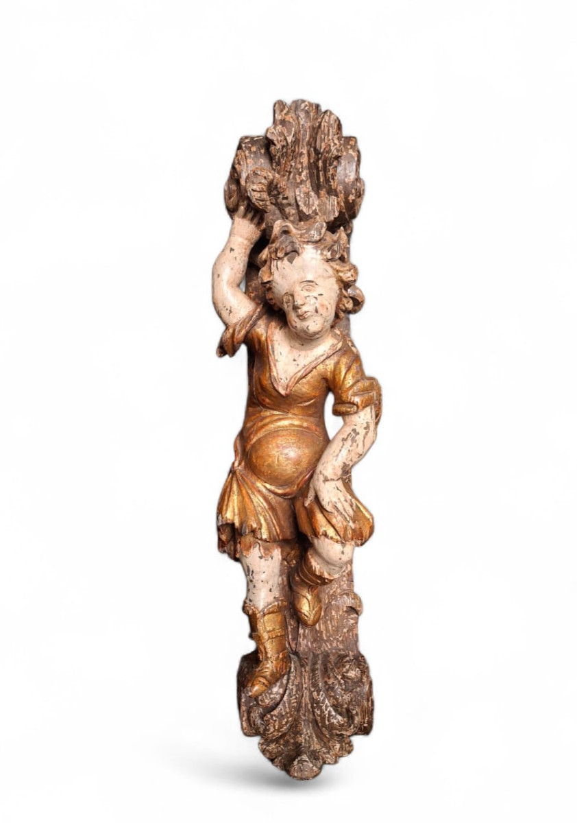 Pilastre sculpté laqué et doré