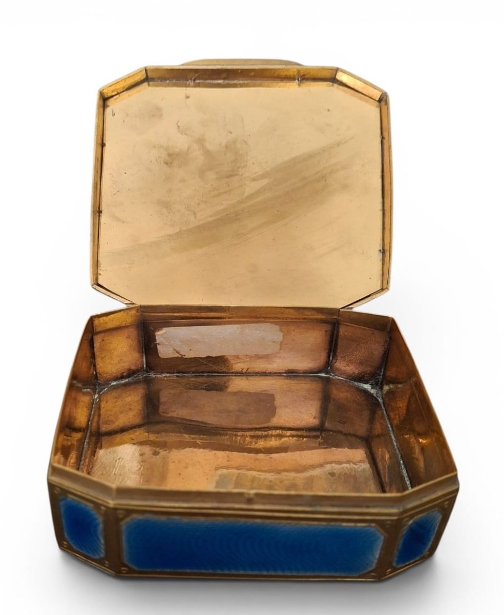 Tabatière en émail et bronze doré-photo-2