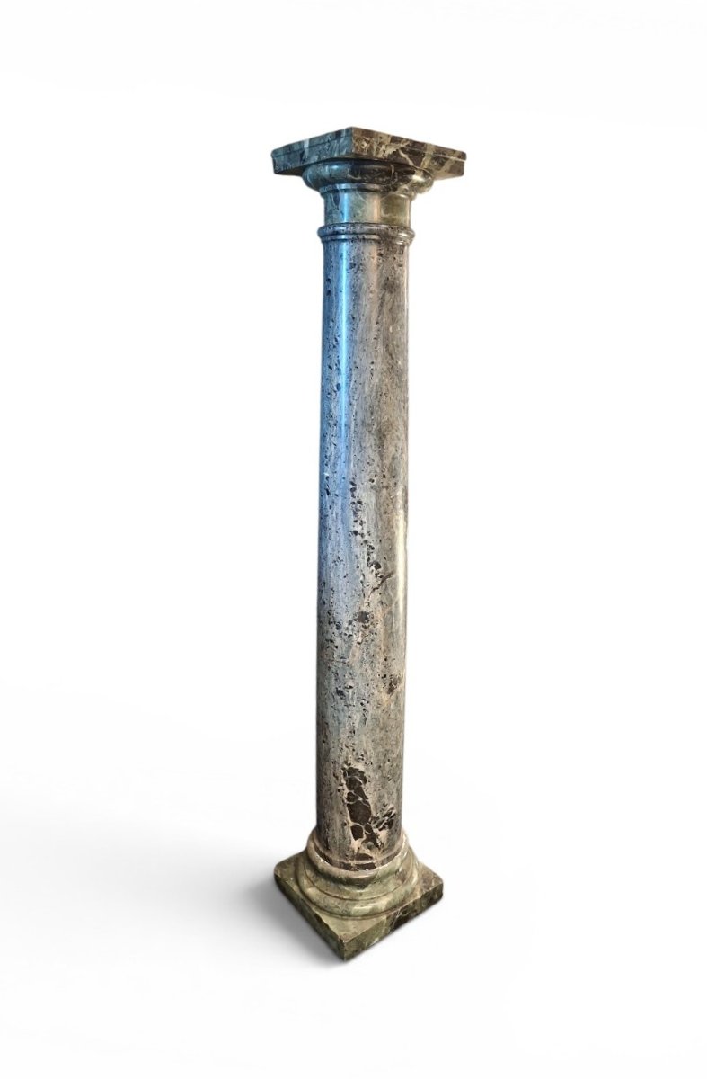 Colonne en marbre Verde Alpi, XIXe siècle