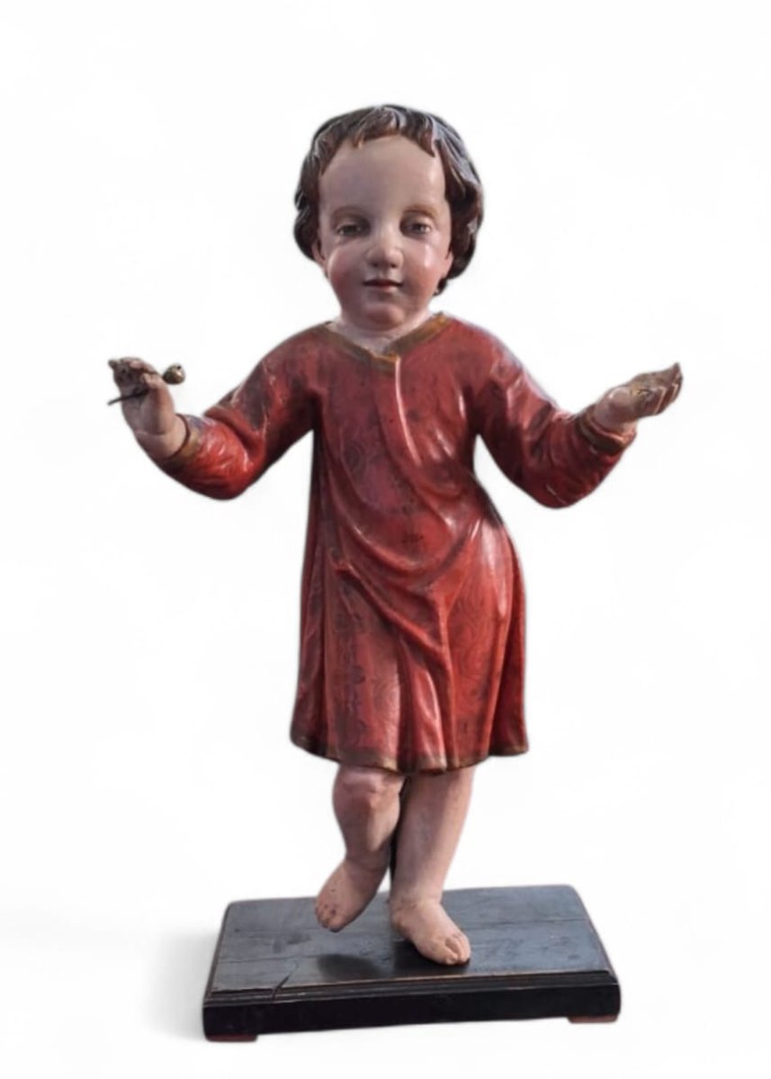 Sculpture représentant Jésus bénissant