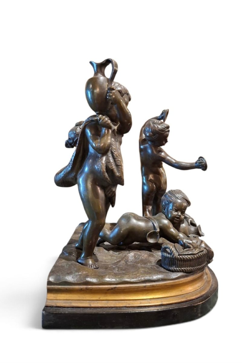 Groupe en bronze représentant des chérubins-photo-4
