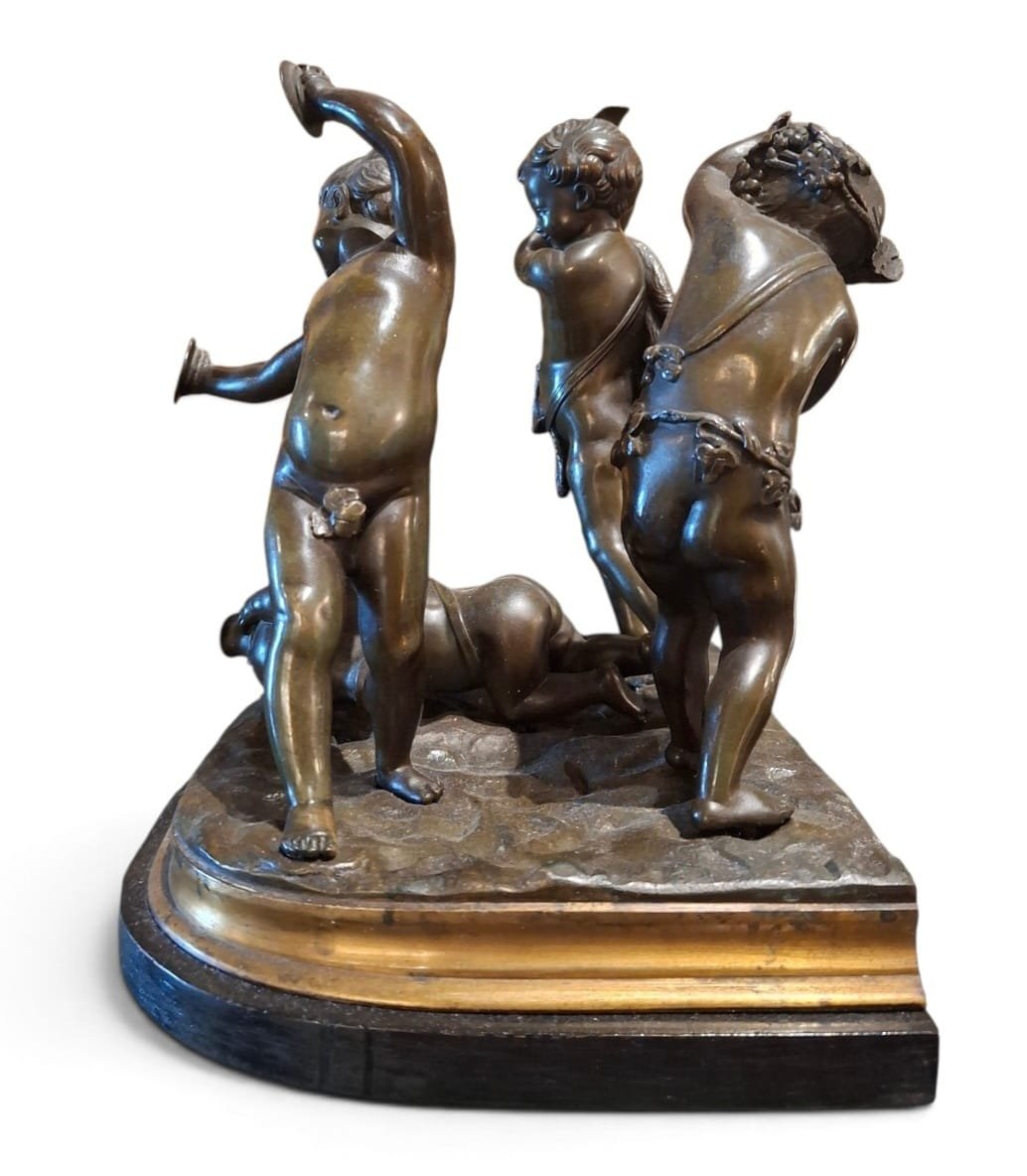 Groupe en bronze représentant des chérubins-photo-2