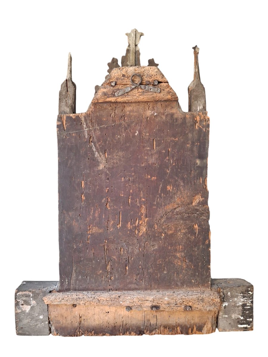 Édicule architectural en bois doré et sculpté-photo-1
