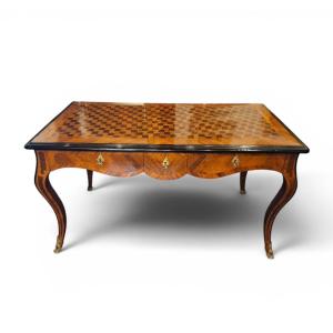 Flat-topped Desk In The Louis XV Style