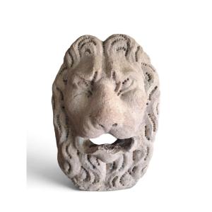 Masque de fontaine à tête de lion