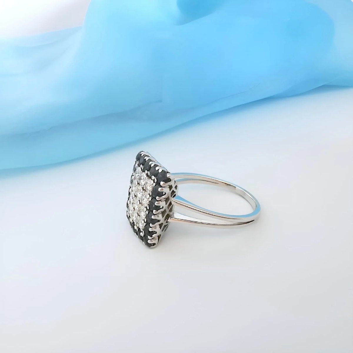 Bague Vintage 1970-1980 Saphirs Diamants Or Gris 18K-photo-4