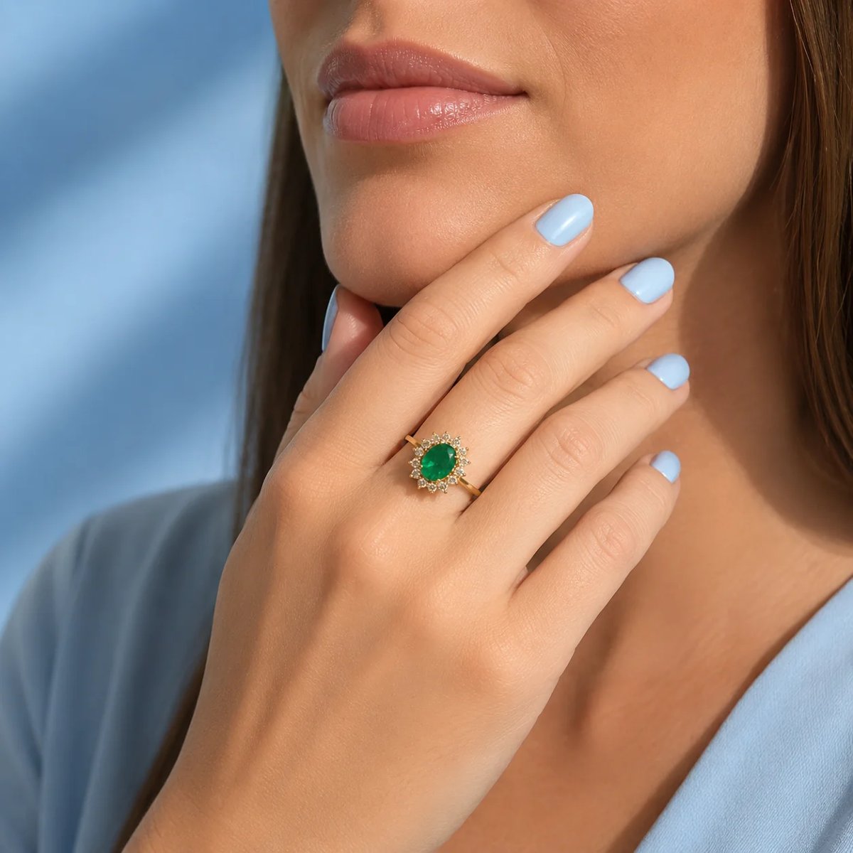 18k Yellow Gold Emerald And Diamond Daisy Ring -photo-2
