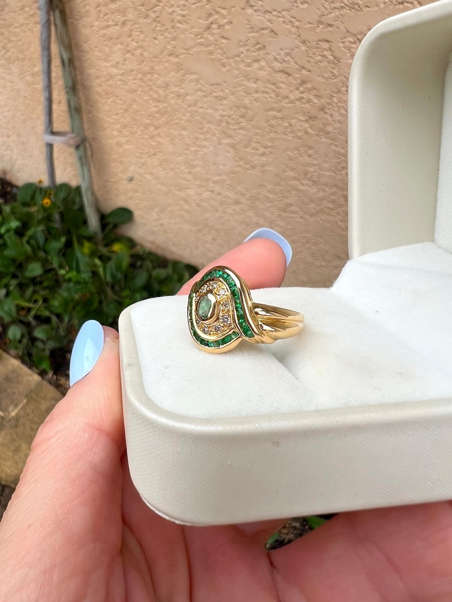 Emerald And Diamond Ring, 18k Yellow Gold, Pre-owned Jewelry-photo-4