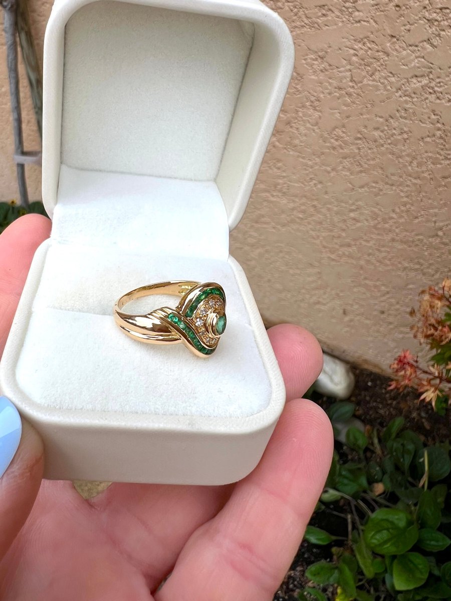 Emerald And Diamond Ring, 18k Yellow Gold, Pre-owned Jewelry-photo-3