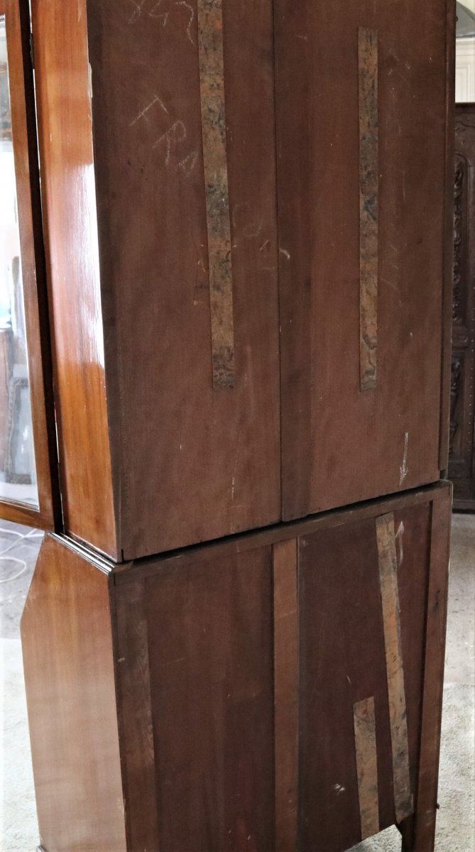 Scriban Mahogany Showcase-photo-3
