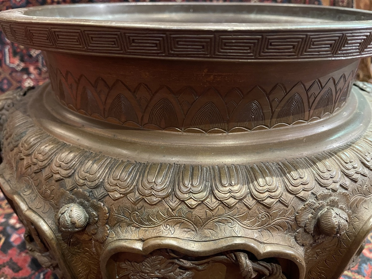 Meiji Period Bronze Tripod Planter With Animal Decorations Circa 1870-photo-5