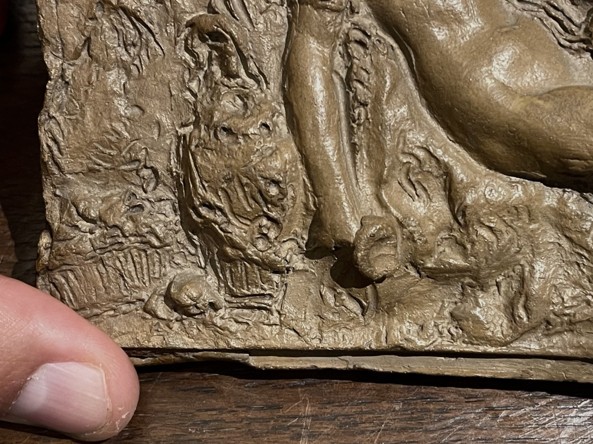 BAS-RELIEF EN TERRE CUITE CLODION  UNE SATYRESSE JOUANT AVEC DEUX ENFANTS CLAUDE-MICHEL DIT-photo-2