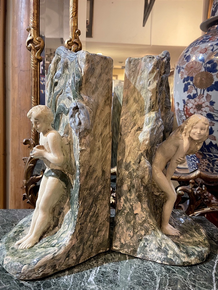 attribué à Georges Van der Straeten 1856 - 1941  ' terre  de pipes faïencée' paire artisanale 